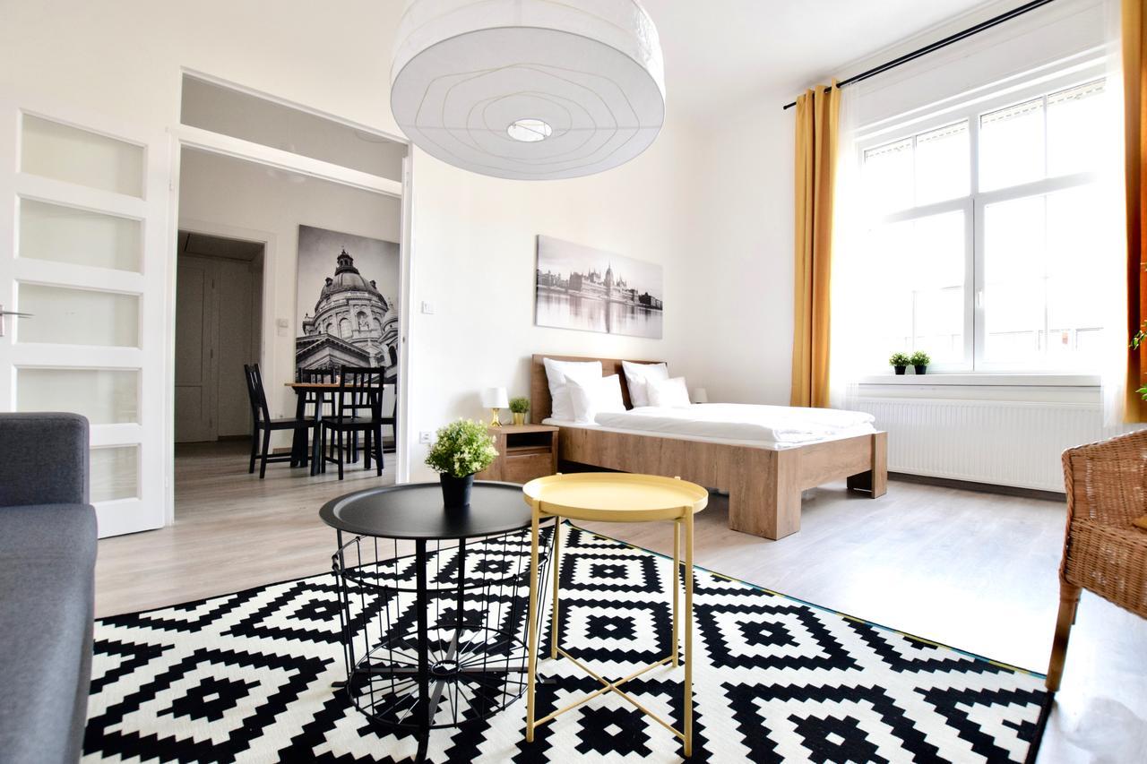Standard Apartment By Hi5 - Bazilika Suite 布达佩斯 外观 照片